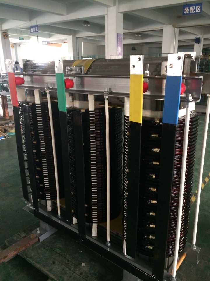 隔离变压器 SG-1053KVA/0.4KV+10%-10%/0.4KV