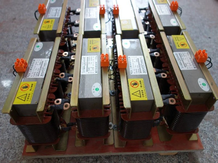 CKSG-7.2/0.4-6%-12%-13%低压串联电容电抗器